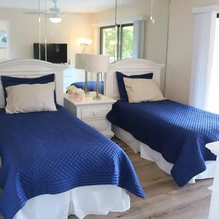 Park Shore Resort Beautiful Top Floor 2Bed 2Bath Naples Exterior photo