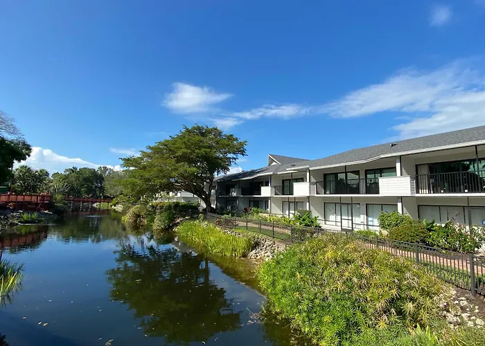 Park Shore Resort Beautiful Top Floor 2Bed 2Bath
